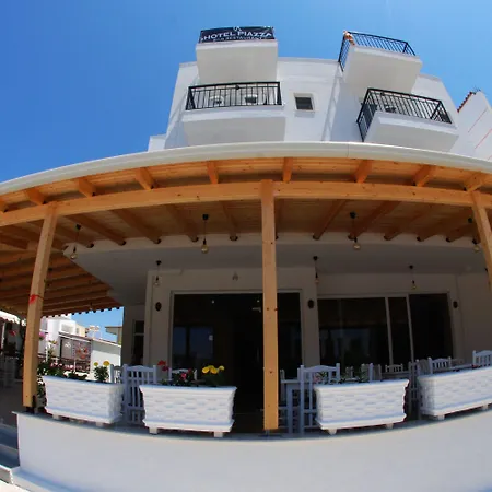 Piazza Jakova 3* Ksamil