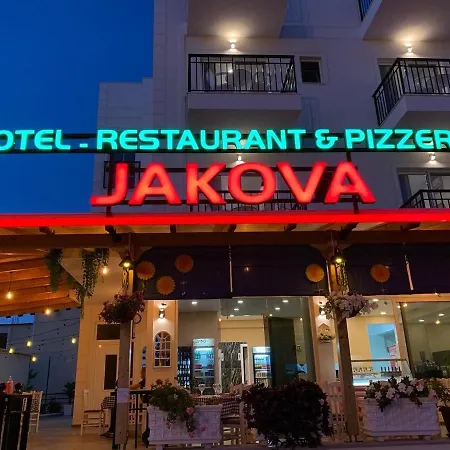 酒店 Piazza Jakova 3*